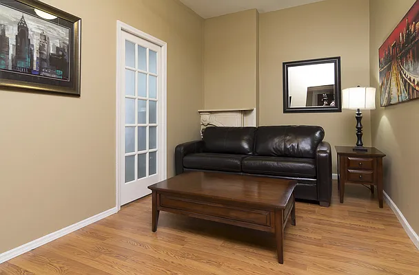 Rented by I Stay NY LLC | media 9