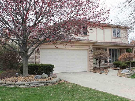 2nd image of 40329 La Grange Dr