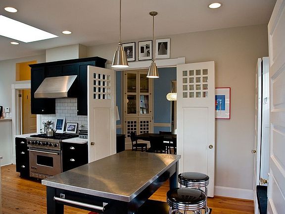 Kitchen new in 2008 with Viking, Vent-A-Hood, Ceasarstone. 