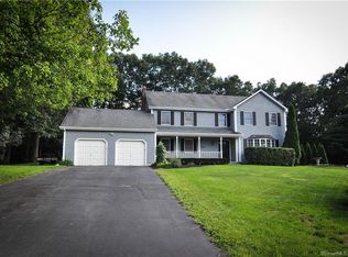 25 Fitzmaurice Cir, Windsor, CT 06095
