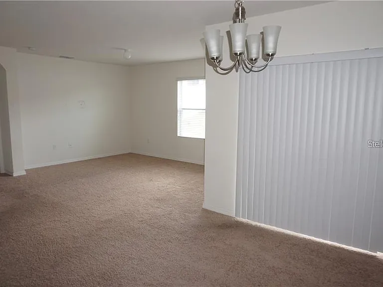 119 Bella Dr — Photo 2