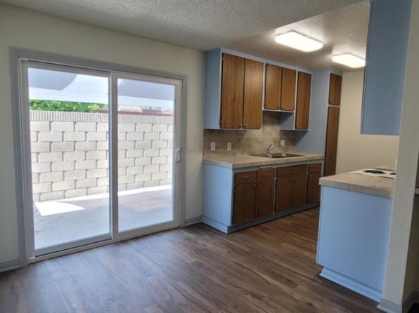 5822 Fullerton Ave #2