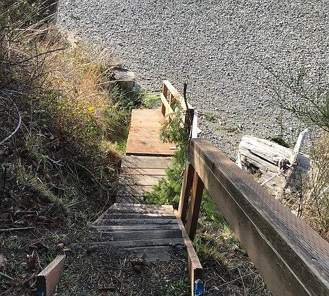 3rd image of 2788 S Camano Dr