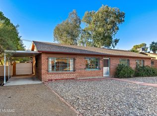 4882 E Scarlett St, Tucson, AZ 85711