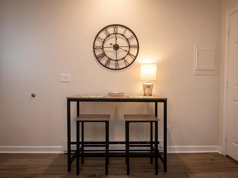 202 W 5th St S #2 — Photo 7