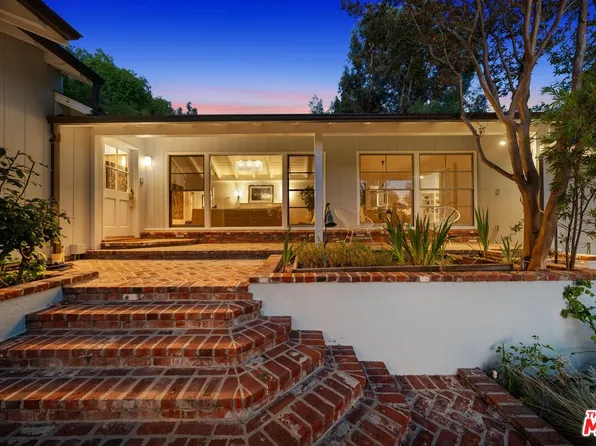 8056 Mulholland Dr, Los Angeles, CA 90046