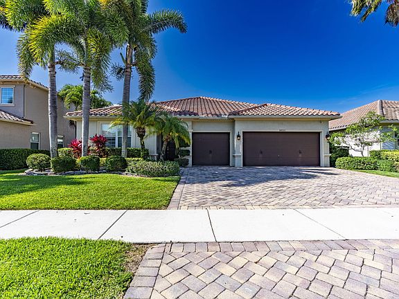 2nd image of 10551 Long Leaf Lane