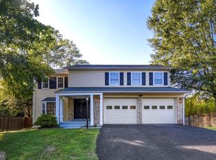 13802 Poplar Tree Rd, Chantilly, VA 20151