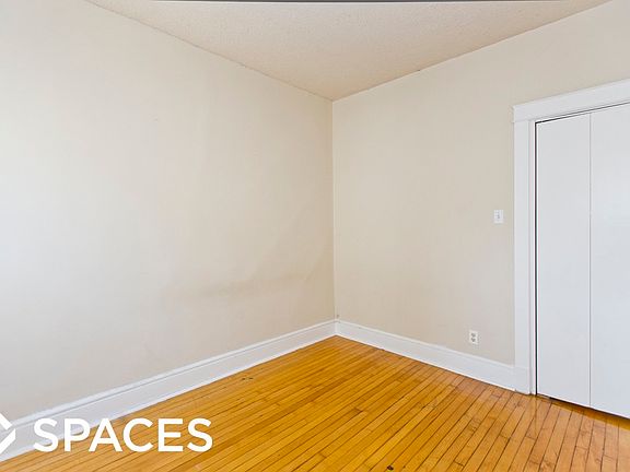 5th image of 3219 N Leavitt St #Unt