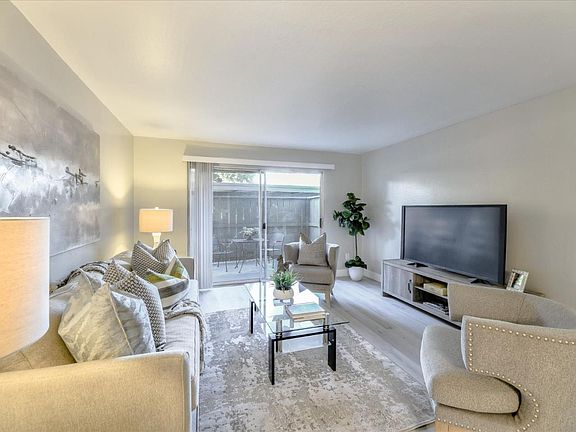 3rd image of 1750 Halford Ave APT 116
