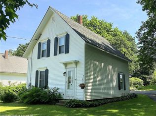 67 Main St, Warren, ME 04864