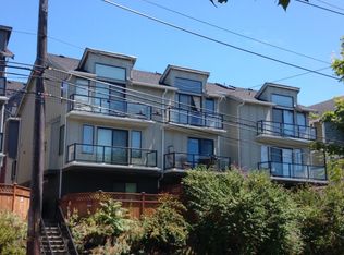 2034 Eastlake Ave E, Seattle, WA 98102