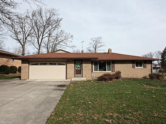 2nd image of 4881 Rollingview Dr