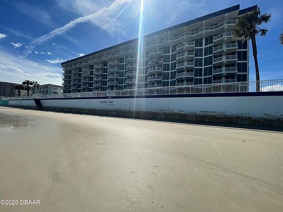 4th image of 3601 S Atlantic Ave E #303