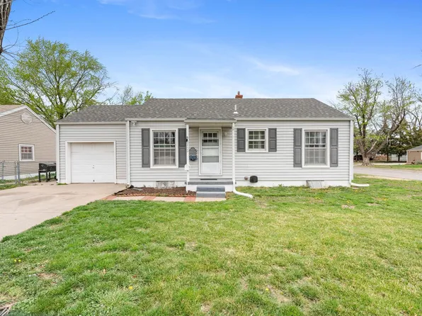 2432 W Newell Ave, Wichita, KS 67203