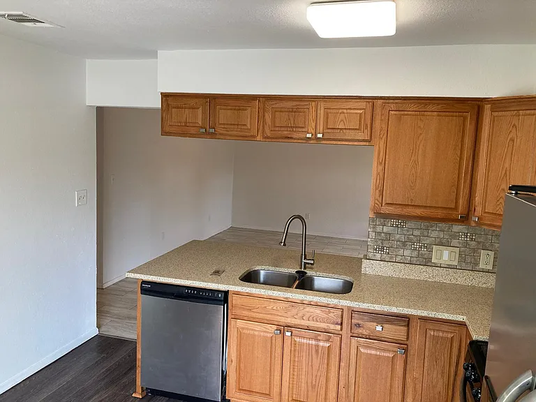 1202 Provident Ln #A — Photo 6