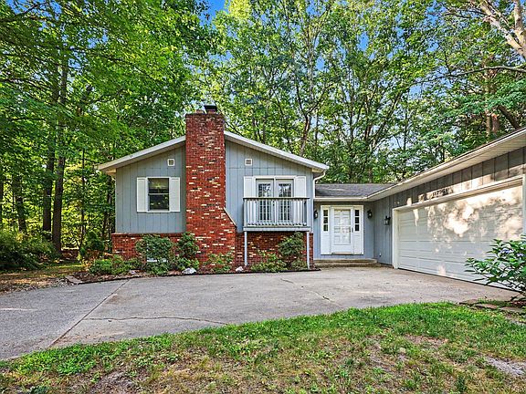 3rd image of 18796 N Fruitport Rd