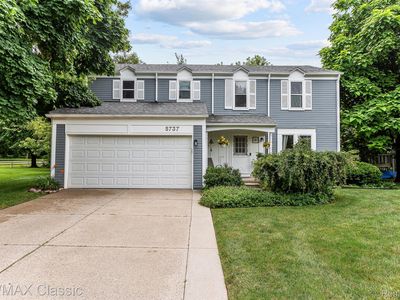 5737 Coach House Ct, Waterford, MI, 48327