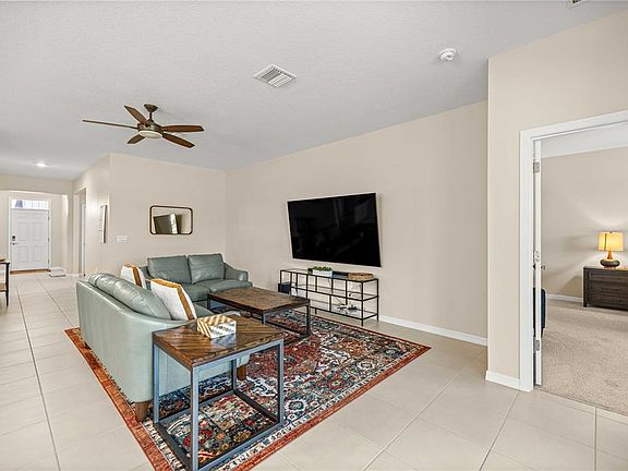 5th image of 4420 NW 57th Ave