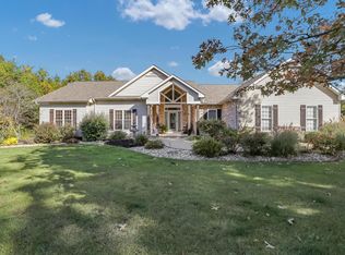 1649 Flottmann Rd, Gerald, MO 63037