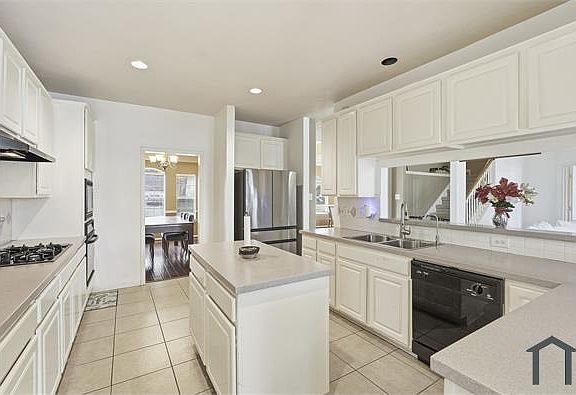 3rd image of 7903 Palmer Place Ln