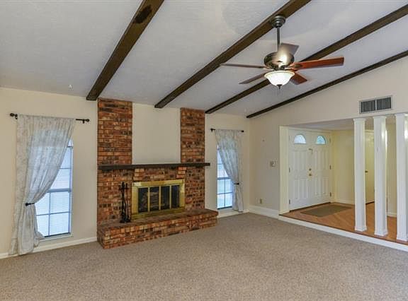 3rd image of 3320 Crater Ln