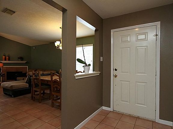 4th image of 18350 Westlock St