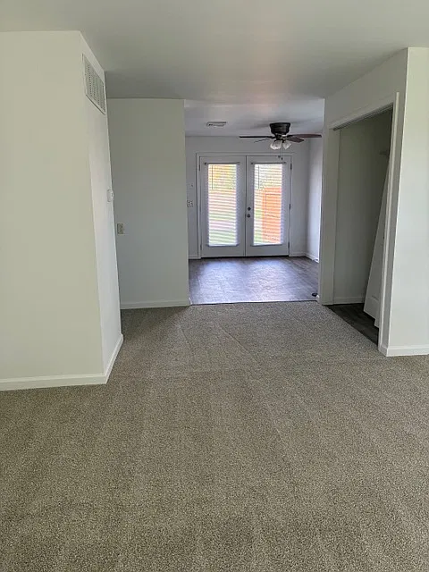 2 bed, 950 sqft, $1,150 — Photo 4