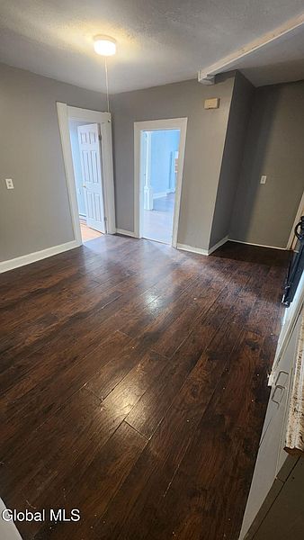 4th image of 313 1st Street