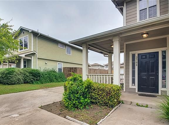 3rd image of 2708 Amberglow Ct