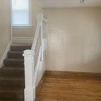 5th image of 2719 Dupont Ave N
