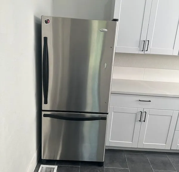 1025 W Walker St — Photo 37