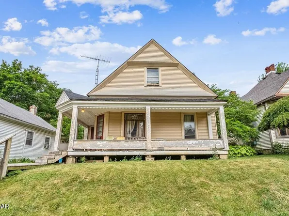 327 N High St, Kenton, OH 43326