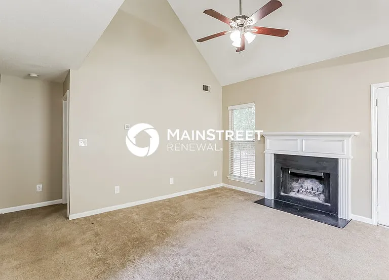 420 Buffington Dr — Photo 2