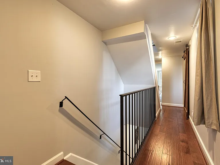 2218 Fleet St — Photo 21