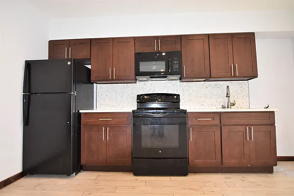 Rented by Bohemia Realty Group | media 5