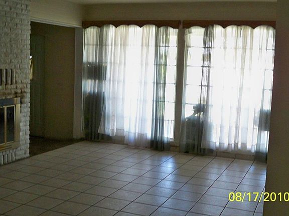 3rd image of 6036 W Indianola Ave