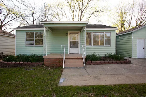 5413 N Main St Photo 1 5413 N Main St Photo 1