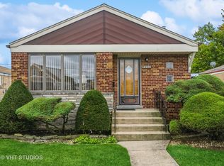 4131 W Crestline St, Chicago, IL 60652