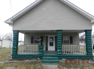 418 N Water St, Clinton, IN 47842