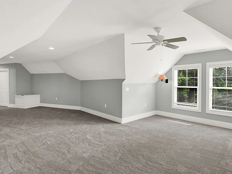16893 Oak Manor Dr — Photo 26