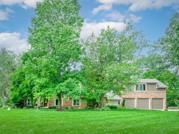 278 Larkspur Ct, Zionsville, IN 46077