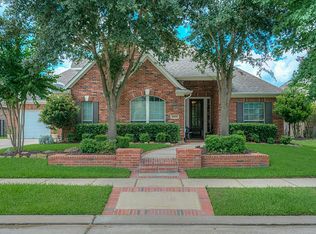 18614 Gail Shore Dr, Cypress, TX 77433