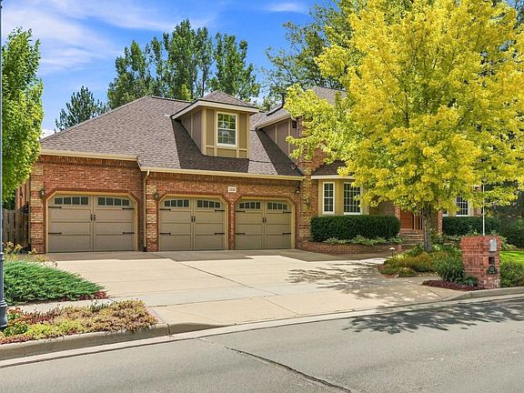 3rd image of 1331 Ruby Way
