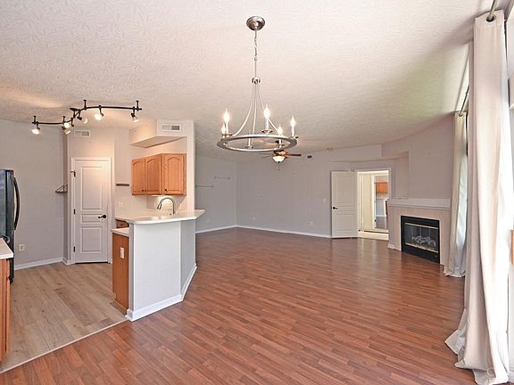 3rd image of 4335 Marival Way