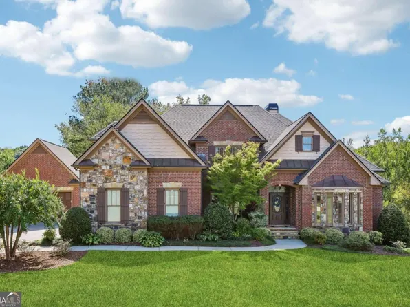 4721 Crest View Way, Flowery Branch, GA 30542