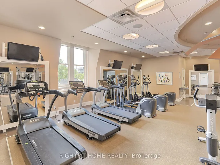28 Linden St #1405 — Photo 49