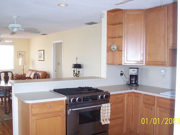 Kitchen/main living area