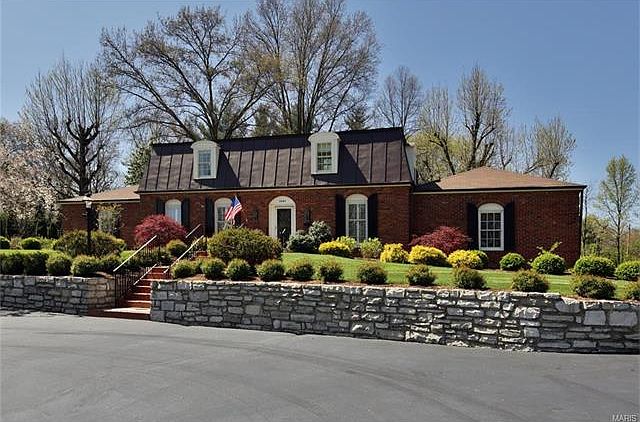 1st image of 2461 Hermitage Hill Ln