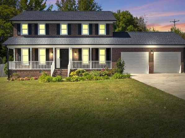 538 N Gurney St, Burlington, NC 27215